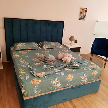 Apartament Me Qera Dublex Lungomare Vlorë Kamer foto