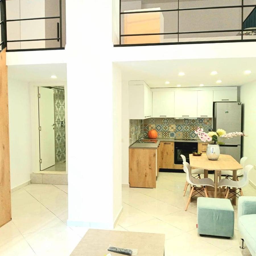 Apartament Me Qera Dublex Lungomare Vlorë Buitenkant foto